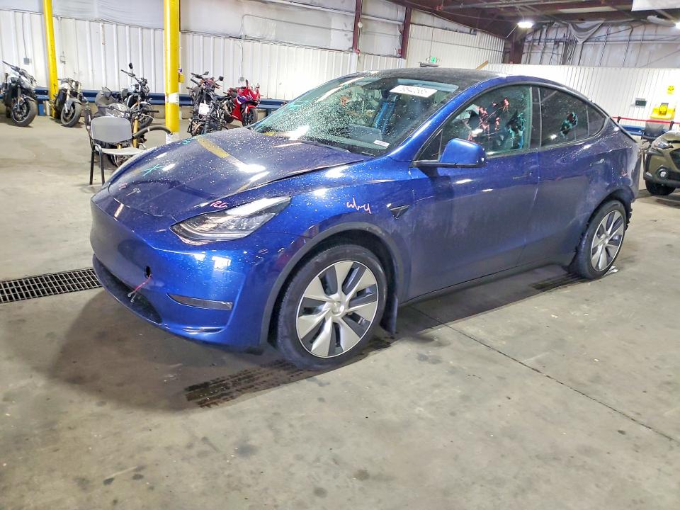 2022 TESLA MODEL Y — VIN 7SAYGDEE5NF359785