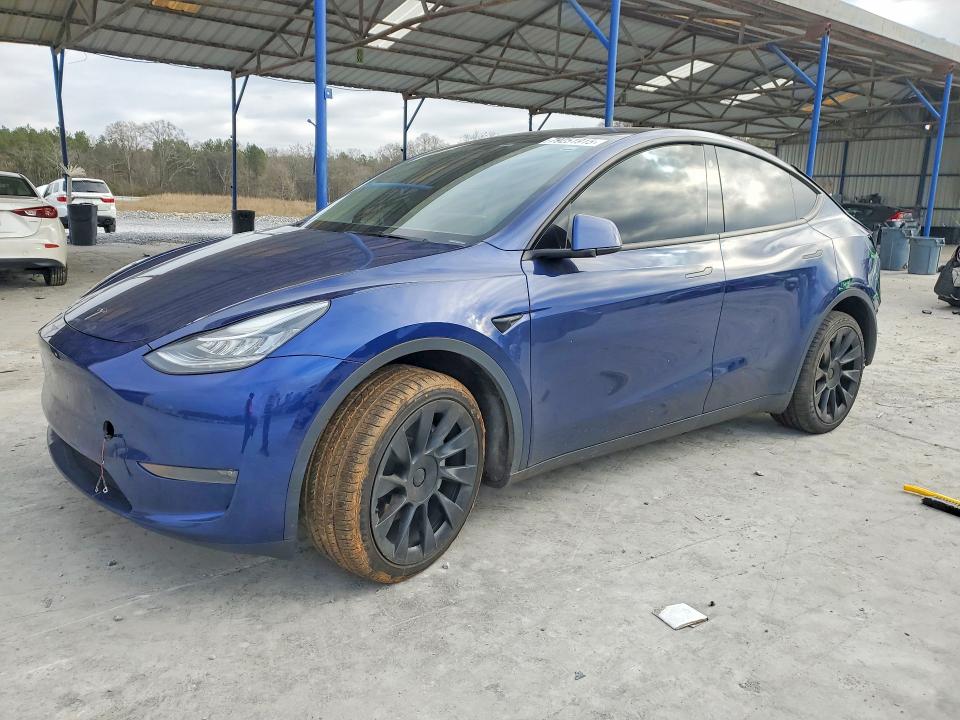 2023 TESLA MODEL Y — VIN 7SAYGDEE7PA102448
