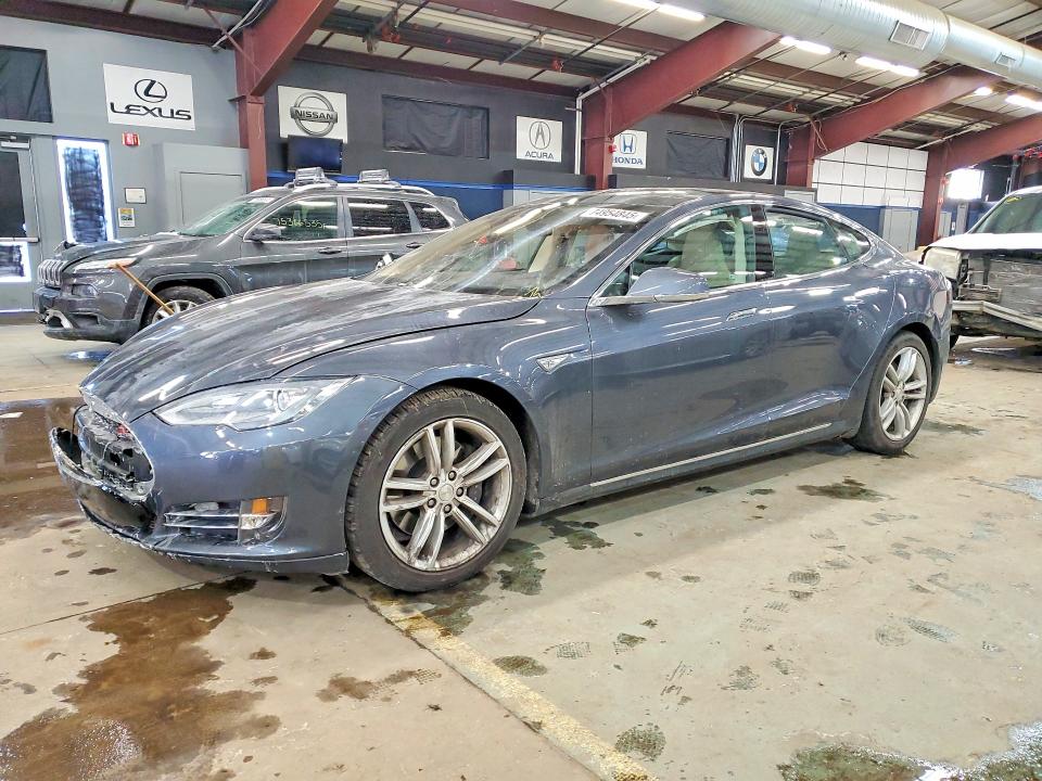 2015 TESLA MODEL S — VIN 5YJSA1H29FFP71312