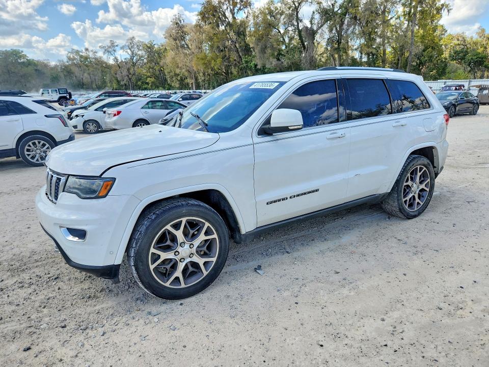 2018 JEEP GRAND CHEROKEE — VIN 1C4RJEBG0JC380291