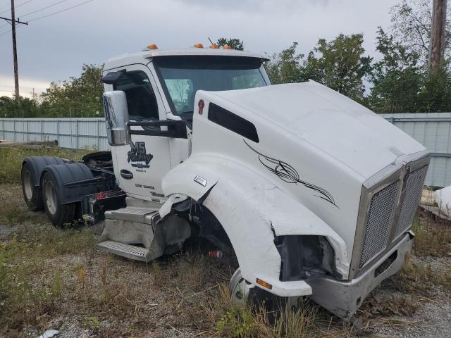 2020 KENWORTH T880 — VIN 1XKZD49X8LJ373535