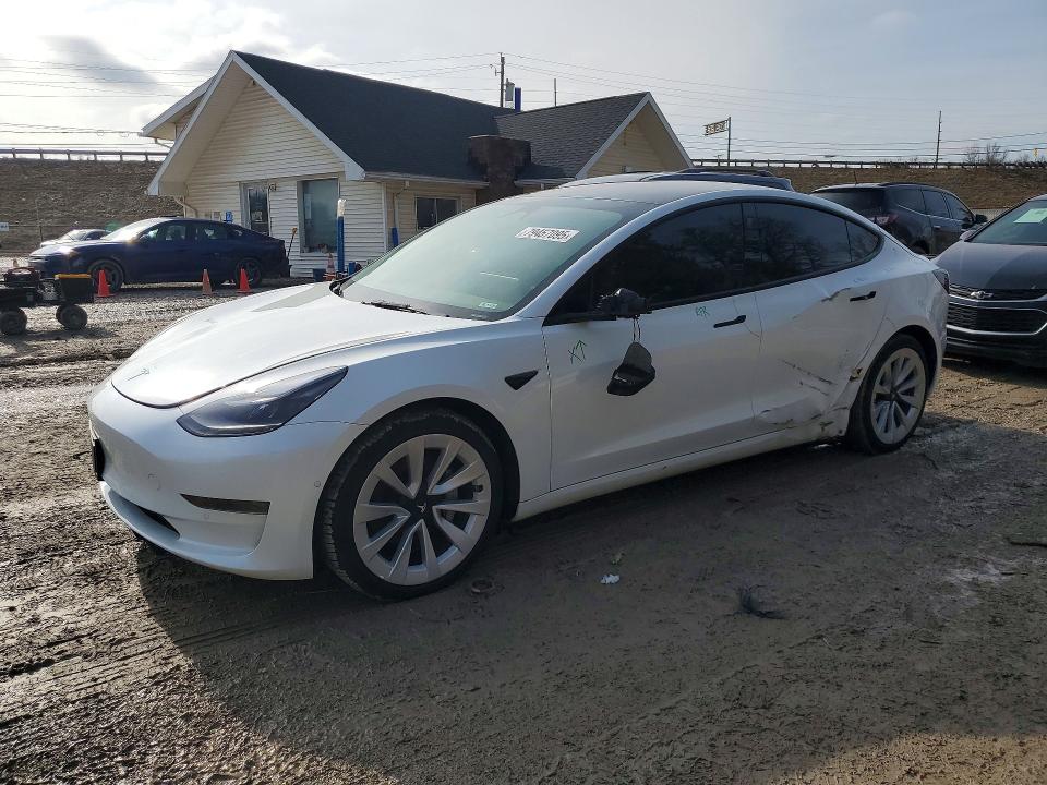 2022 TESLA MODEL 3 — VIN 5YJ3E1EA3NF330486