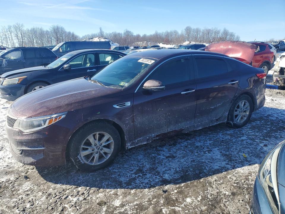 2016 KIA OPTIMA — VIN 5XXGT4L37GG088279