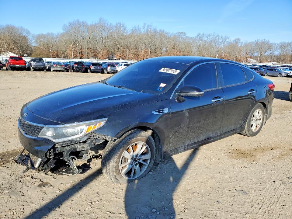 2016 KIA OPTIMA — VIN 5XXGT4L33GG111783