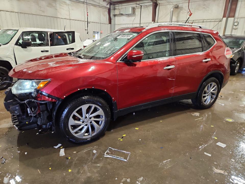 2015 NISSAN ROGUE S — VIN 5N1AT2MV4FC832912