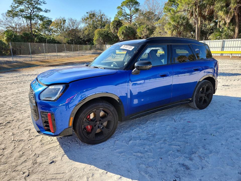 2025 MINI COUNTRYMAN — VIN WMZ33GA08S7S95497