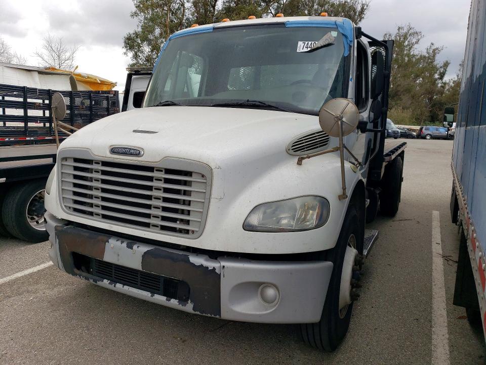 2016 FREIGHTLINER M2 106 MED — VIN 1FVACWDT4GHGY4864