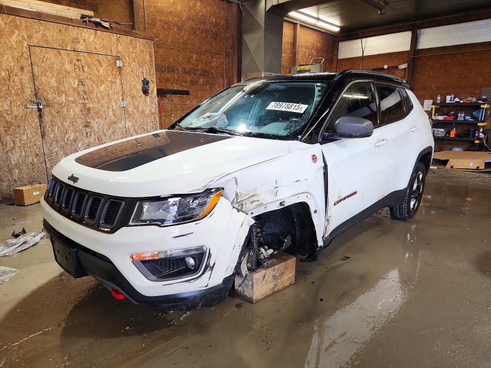 2018 JEEP COMPASS — VIN 3C4NJDDB0JT130581