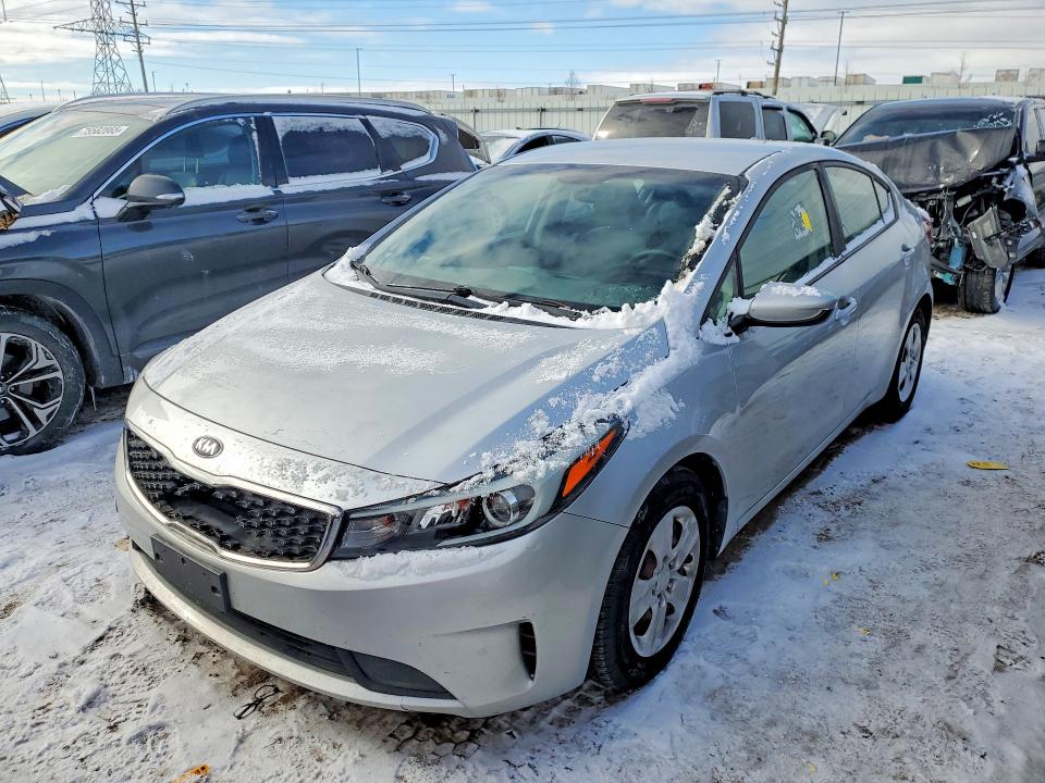 2018 KIA FORTE LX — VIN 3KPFL4A70JE195417