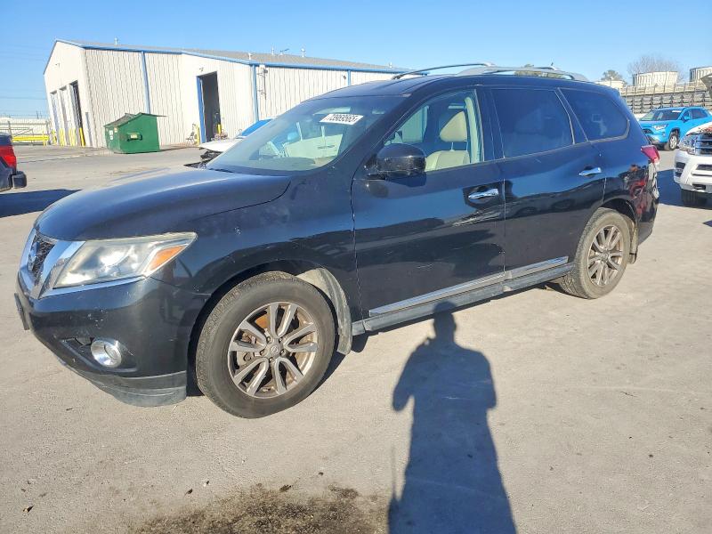 2015 NISSAN PATHFINDER — VIN 5N1AR2MM5FC691354