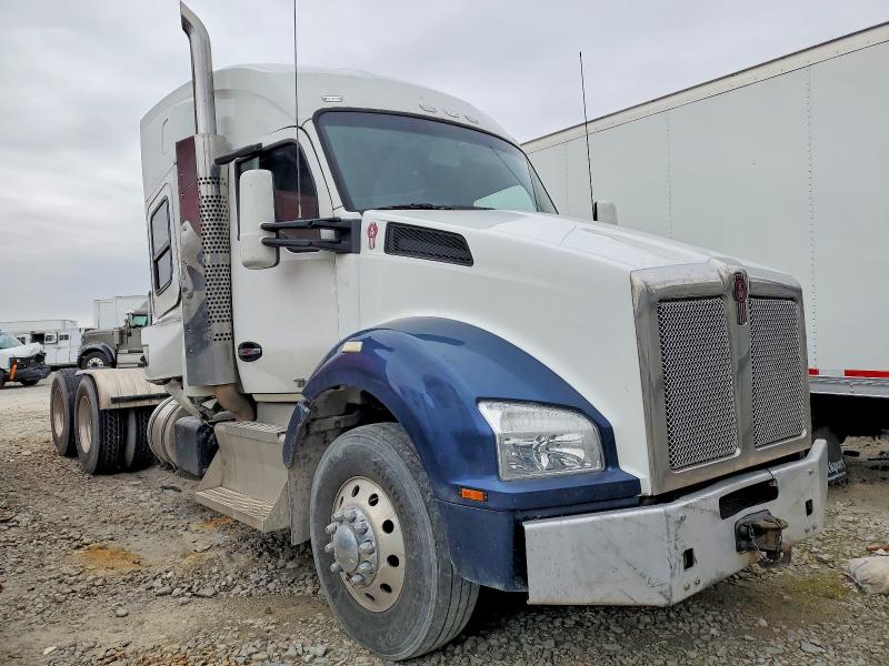 2016 KENWORTH CONSTRUCTI — VIN 1XKZDP9X1GJ488601