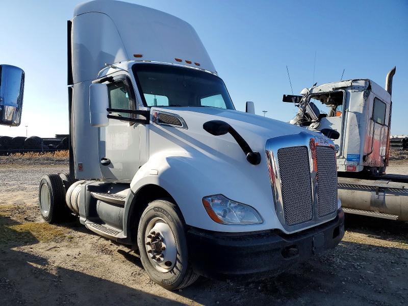 2016 KENWORTH CONSTRUCTI — VIN 1XKYA48X6GJ119253