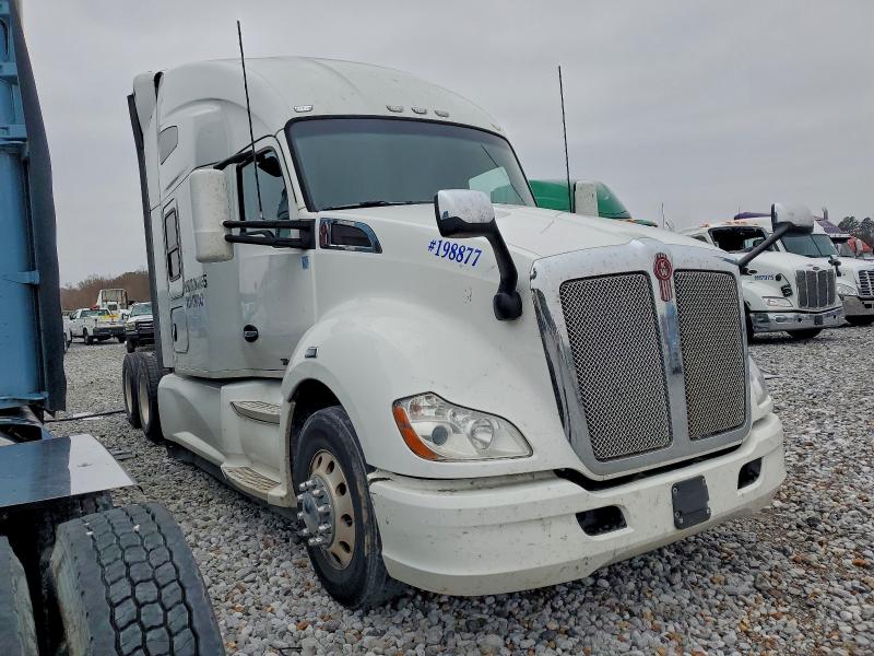 2018 KENWORTH T880 — VIN 1XKYDP9XXJJ223095
