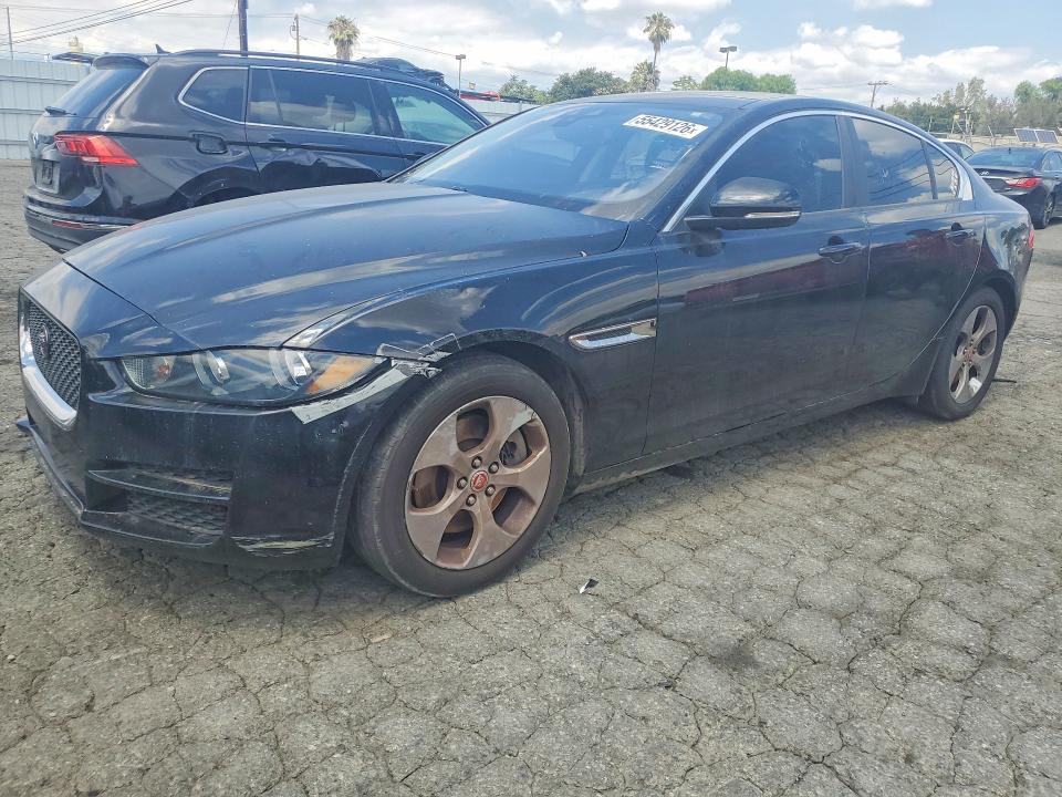2017 JAGUAR XE — VIN SAJAR4BG8HA962887