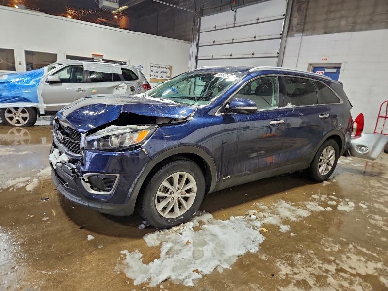 2016 KIA SORENTO LX — VIN 5XYPGDA38GG120529