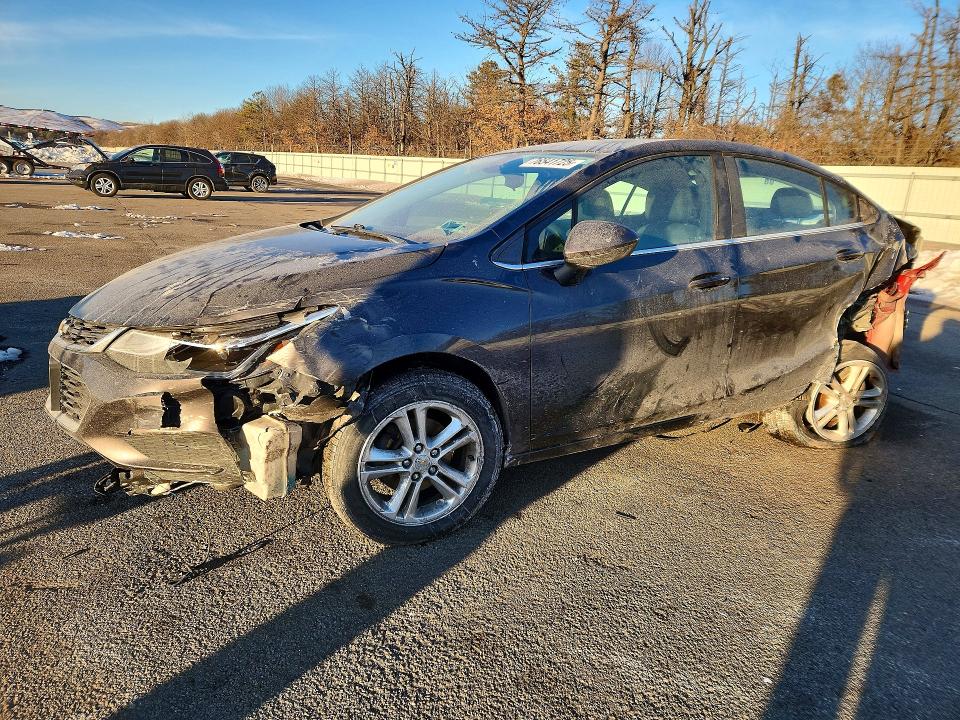 2017 CHEVROLET CRUZE — VIN 1G1BE5SM4H7111203