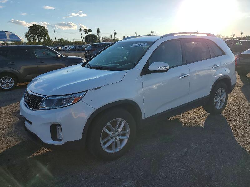 2014 KIA SORENTO LX — VIN 5XYKT3A69EG504200