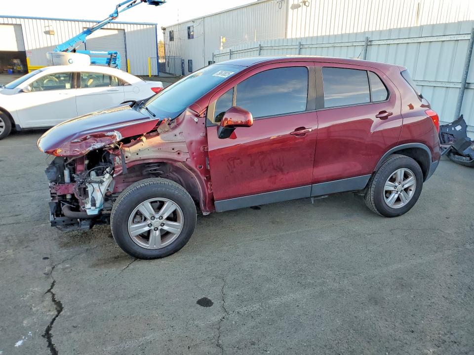 2017 CHEVROLET TRAX — VIN 3GNCJNSB2HL235270