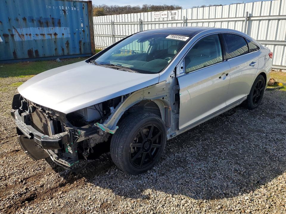 2015 HYUNDAI SONATA — VIN 5NPE34AF5FH137213