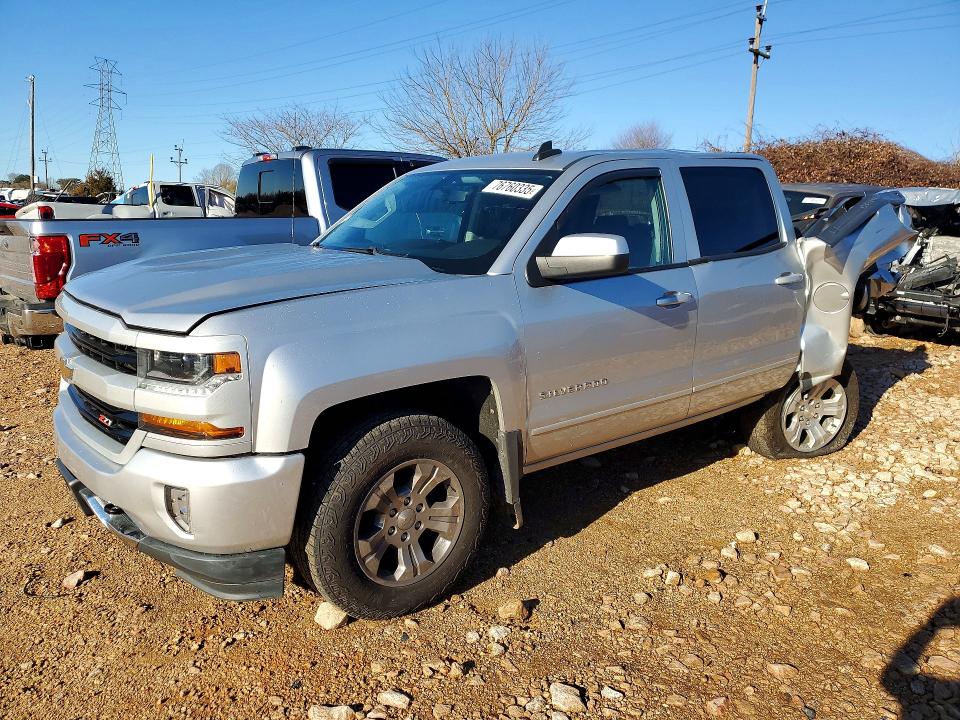 2018 CHEVROLET SILVERADO — VIN 3GCUKREC3JG601354