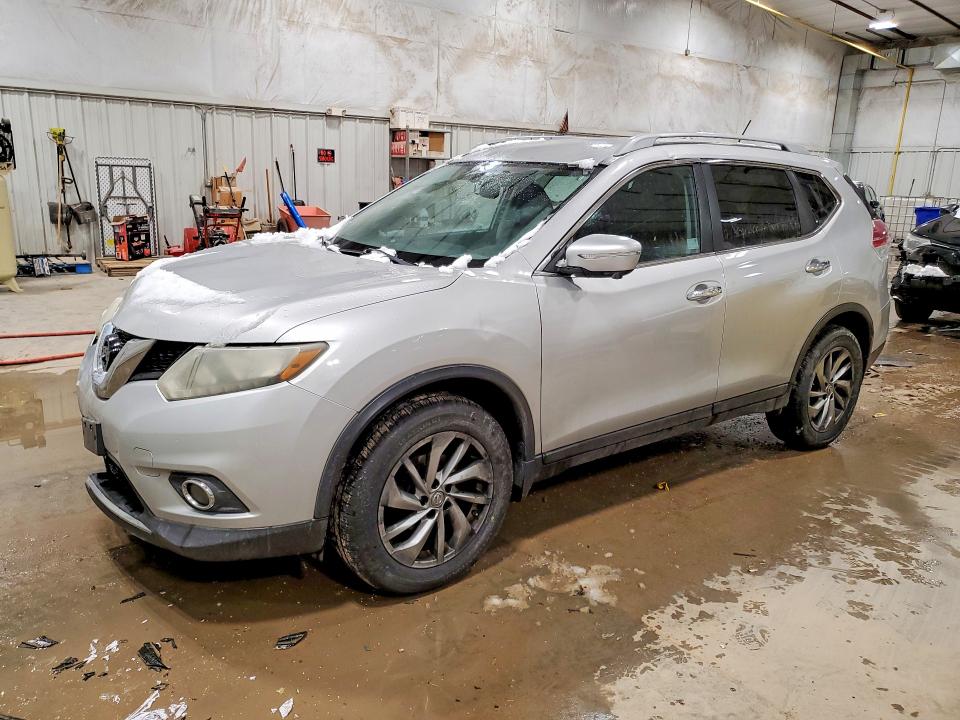 2015 NISSAN ROGUE S — VIN 5N1AT2MV7FC802027