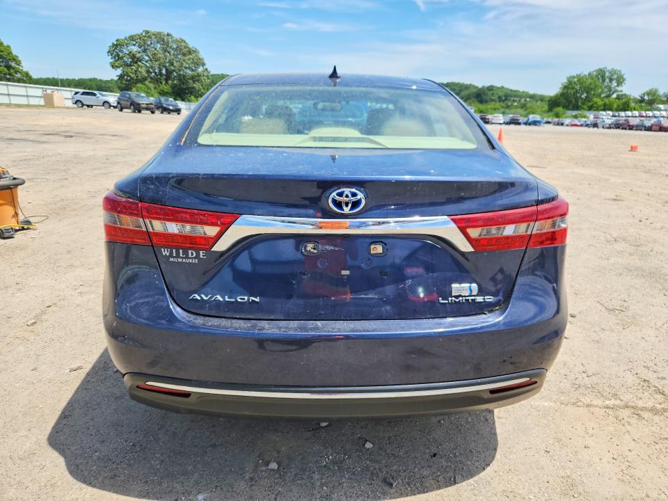 4T1BD1EB3GU050435