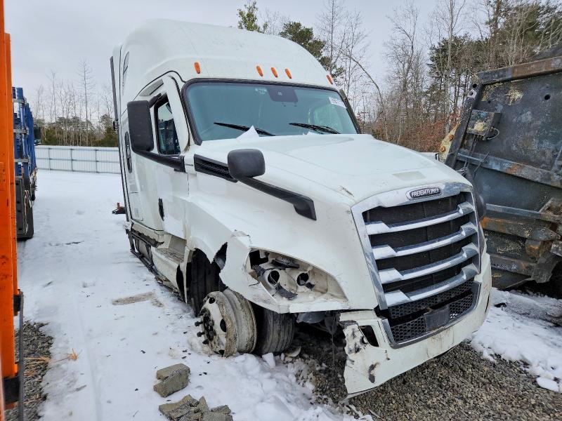 2022 FREIGHTLINER CASCADIA 126 — VIN 3AKBHHDV5NSNS1028
