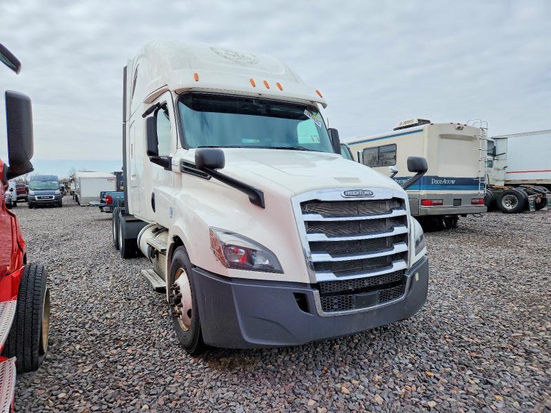 2020 FREIGHTLINER CASCADIA 126 — VIN 3AKJHHDR3LSLZ0970