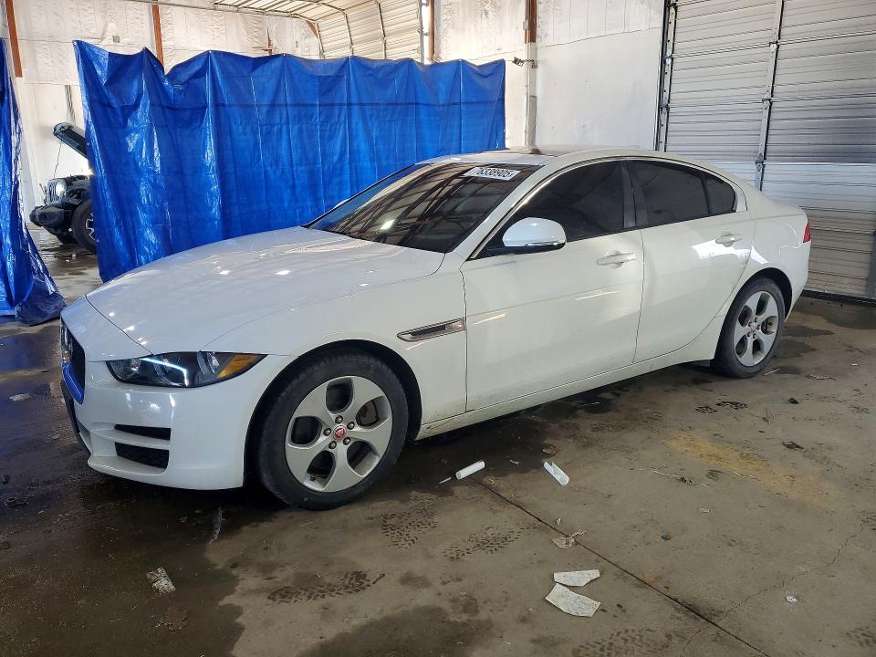 2017 JAGUAR XE — VIN SAJAR4BG1HA977960