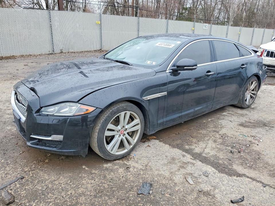 2016 JAGUAR XJL — VIN SAJWJ2GD8G8V94300