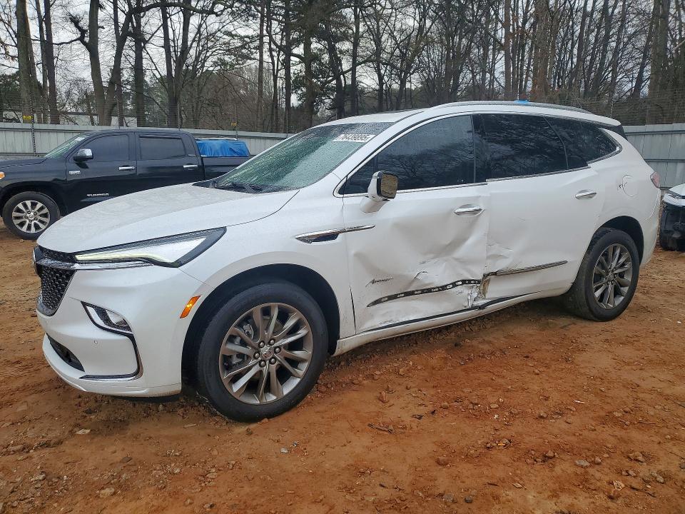 2024 BUICK ENCLAVE — VIN 5GAERDKW4RJ113530