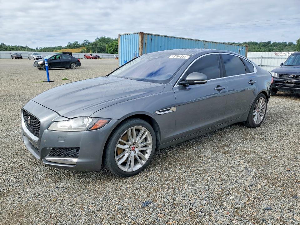 2016 JAGUAR XF — VIN SAJBE4BV2GCY08984