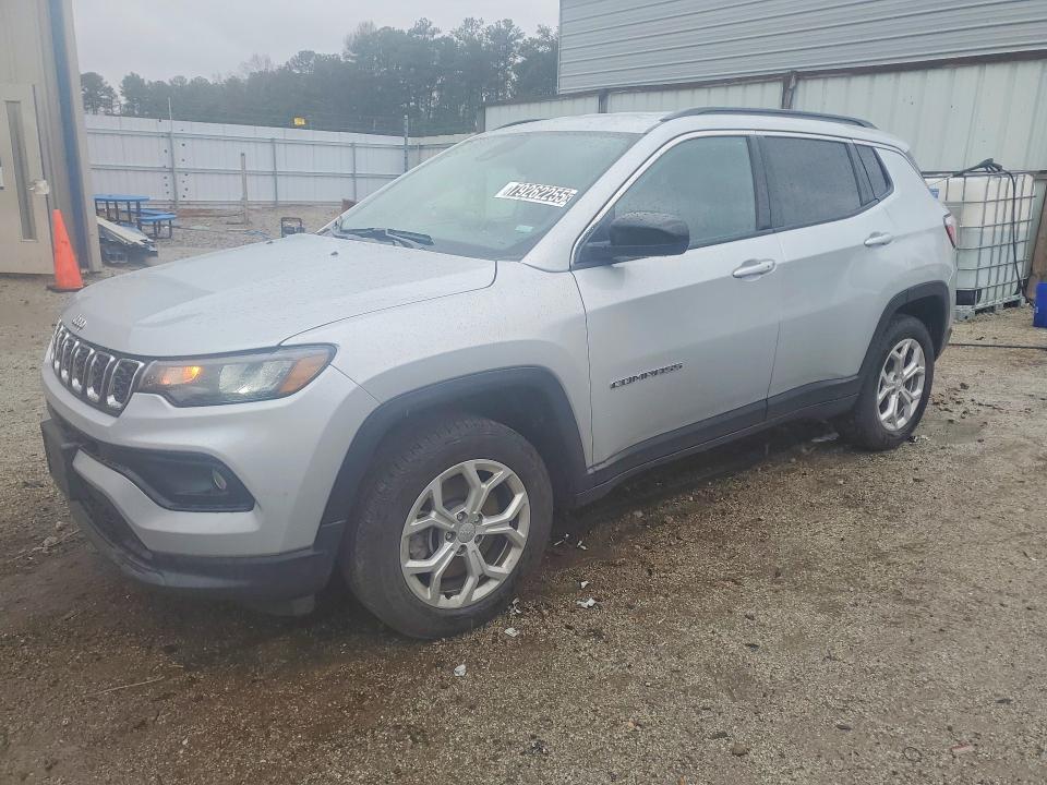 2024 JEEP COMPASS — VIN 3C4NJDBN1RT113684