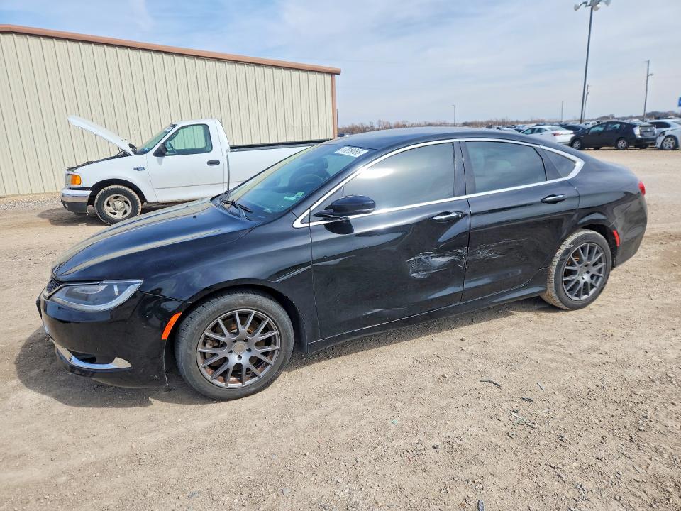 2016 CHRYSLER 200 — VIN 1C3CCCCG1GN106702
