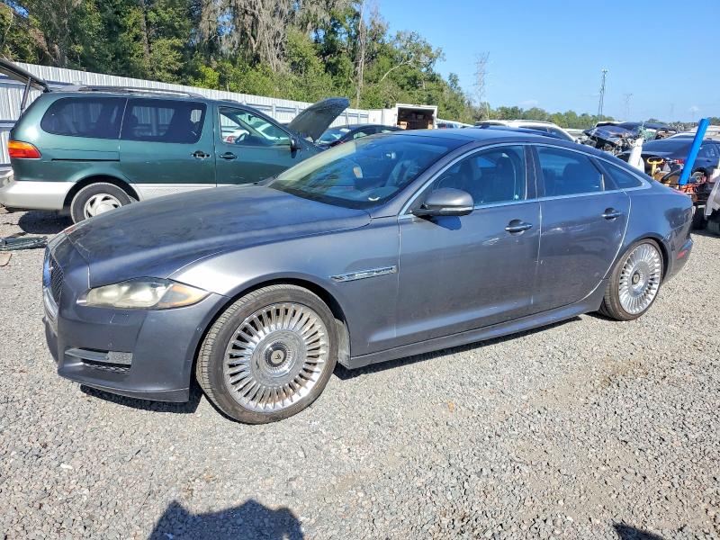 2016 JAGUAR XJ — VIN SAJWA1C74G8V96443