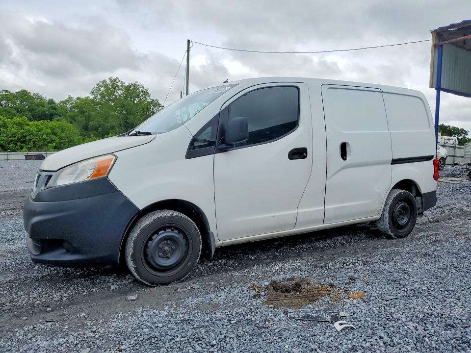2015 NISSAN NV200 — VIN 3N6CM0KN2FK736012