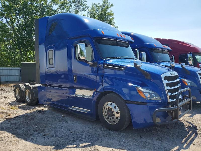 2020 FREIGHTLINER CASCADIA 126 — VIN 1FUJHHDR2LLLR6920