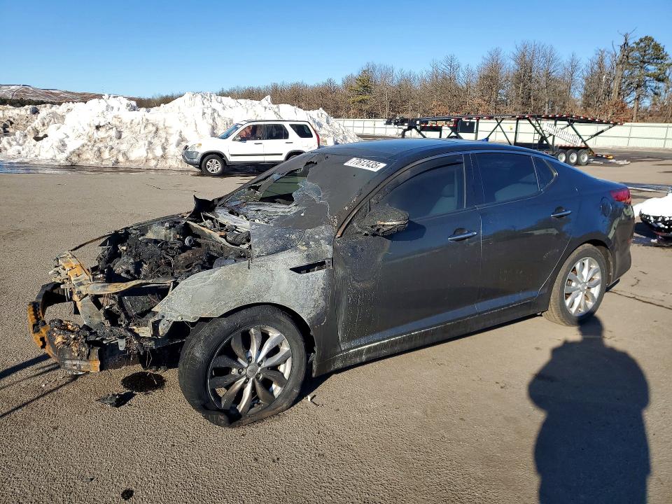 2015 KIA OPTIMA — VIN 5XXGN4A72FG403147