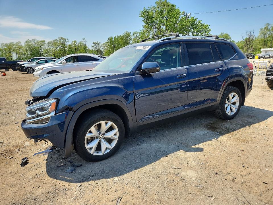 2018 VOLKSWAGEN ATLAS — VIN 1V2KR2CA3JC530900