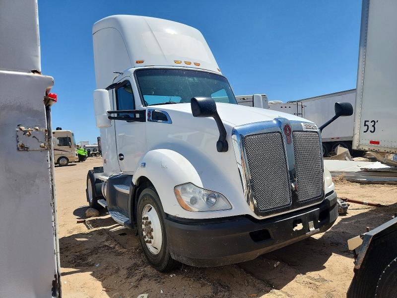 2018 KENWORTH T680 — VIN 1XKYA48X3JJ204364