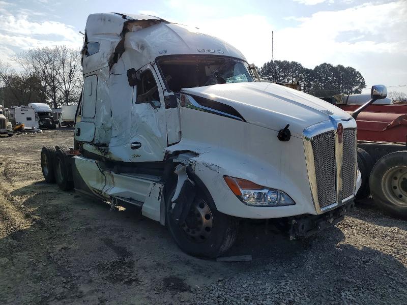 2024 KENWORTH T680 — VIN 1XKYD49X8RJ383499