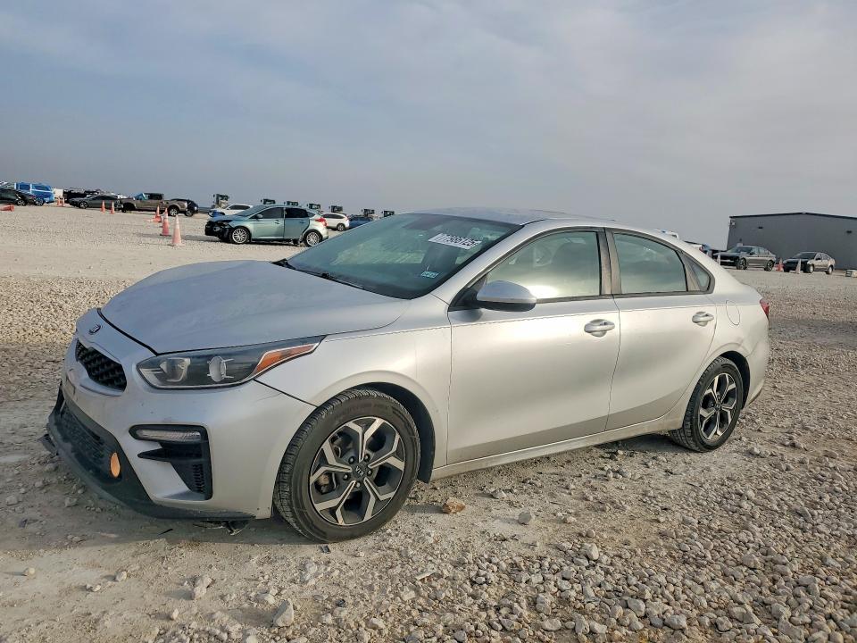 2019 KIA FORTE — VIN 3KPF24AD0KE115558