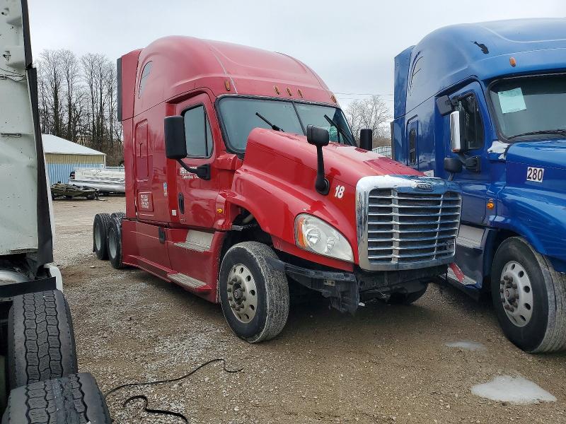 2015 FREIGHTLINER CASCADIA — VIN 3AKJGLD55FSGC9182