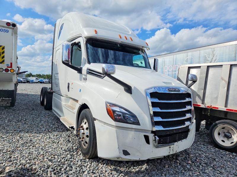 2019 FREIGHTLINER CASCADIA 126 — VIN 3AKJHHDV0KSKF7638
