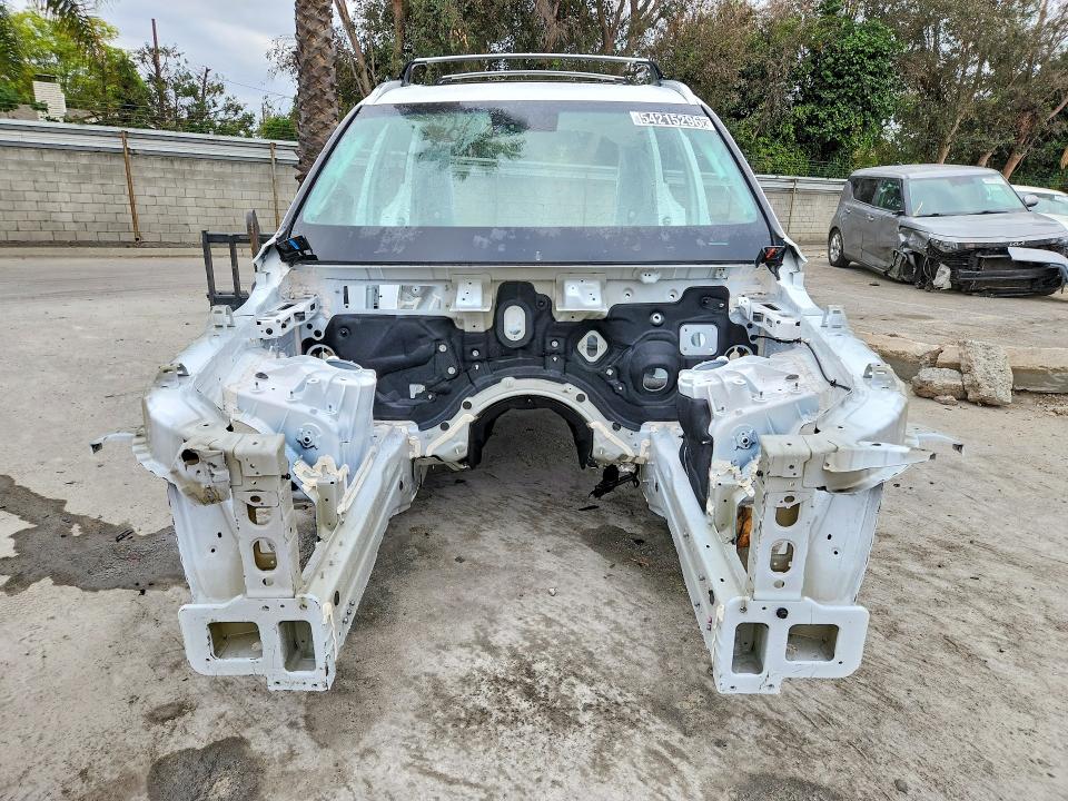 KMUHEESC9TU309940