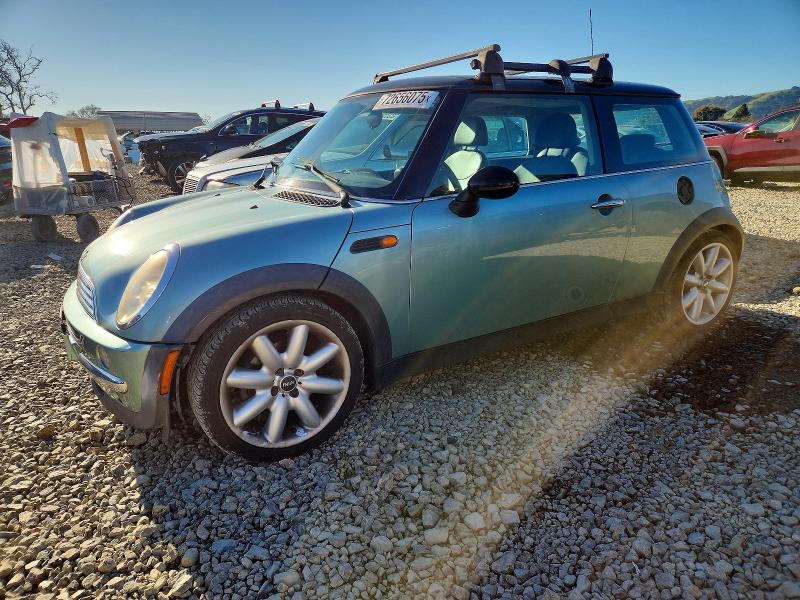 2002 MINI COOPER — VIN WMWRC33402TC38267