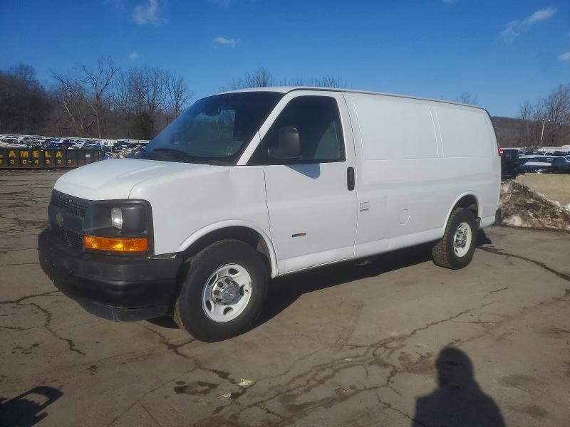 2017 CHEVROLET EXPRESS G2500 — VIN 1GCWGAF14H1197191