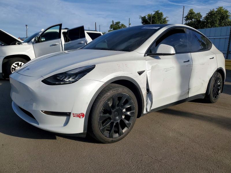 2021 TESLA MODEL Y — VIN 5YJYGDEEXMF288272