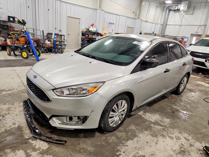 2016 FORD FOCUS — VIN 1FADP3E22GL377100