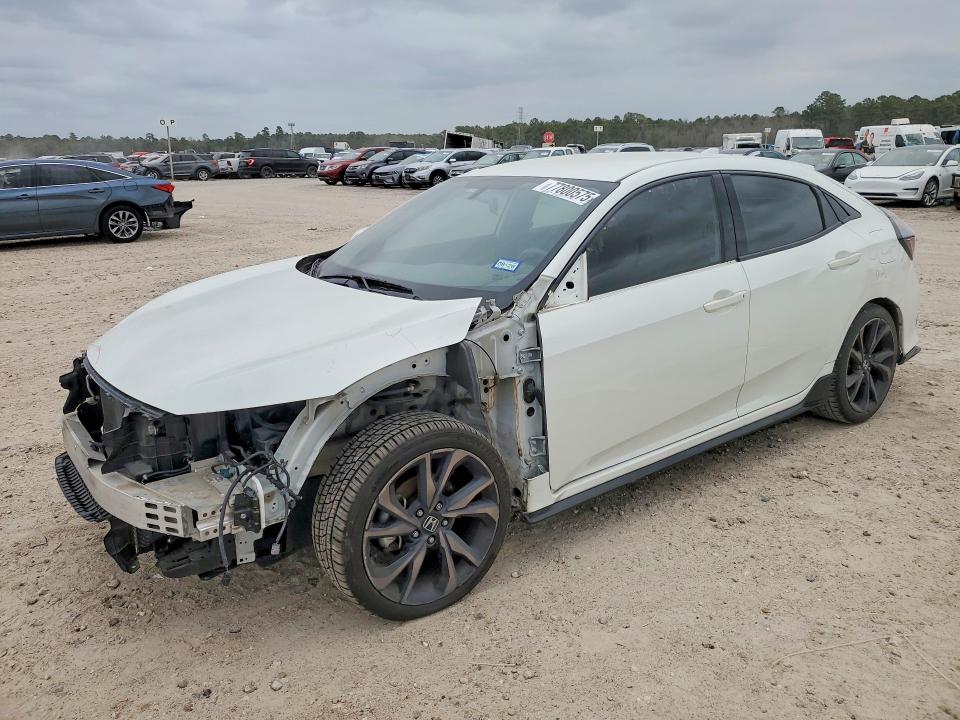 2018 HONDA CIVIC — VIN SHHFK7G47JU226267